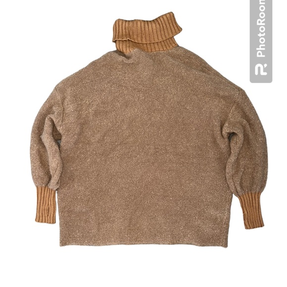 Offline by Aerie Oversized Turtleneck Sweater | Size XS - Picture 3 of 11